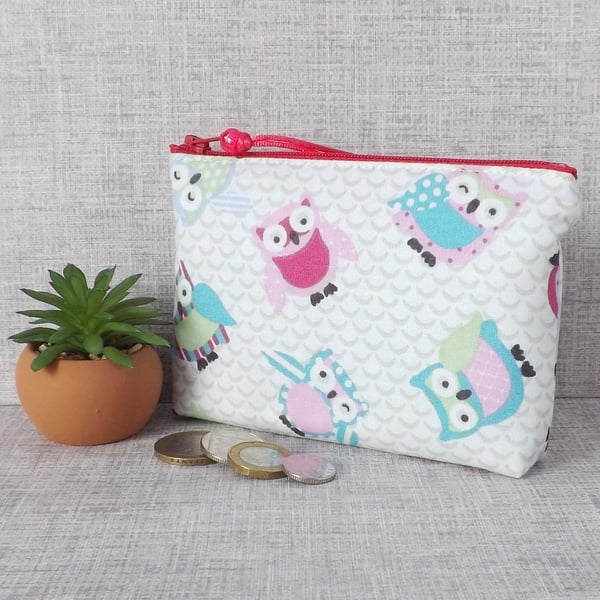 Coin purse, small make up bag, owls