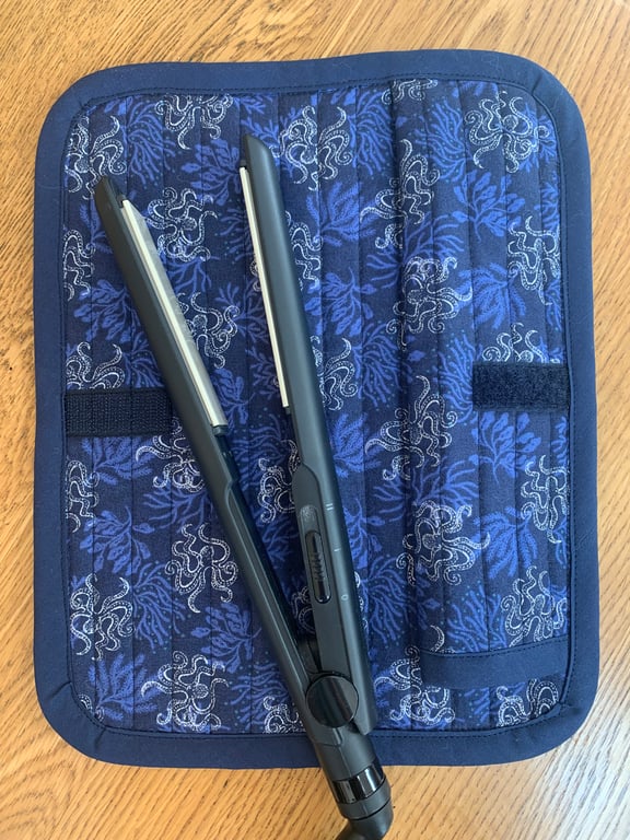Octopus Print Quilted Fabric Hair Straightener Mat