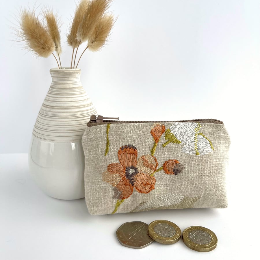 Small Purse, Coin Purse in Embroidered Floral Fabric