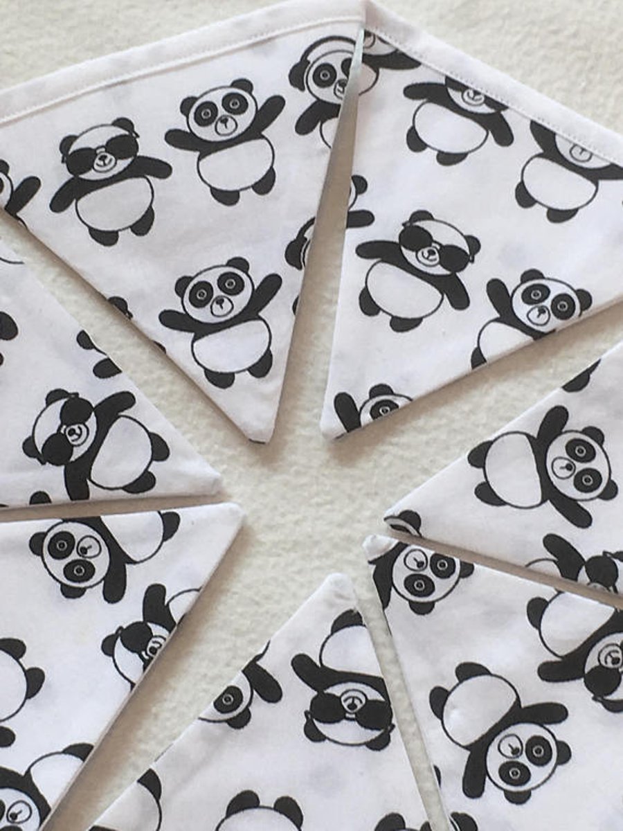 Panda, Bunting, Room Decor, Baby Shower, Kids Decor, Gift idea, Nursery, Garland