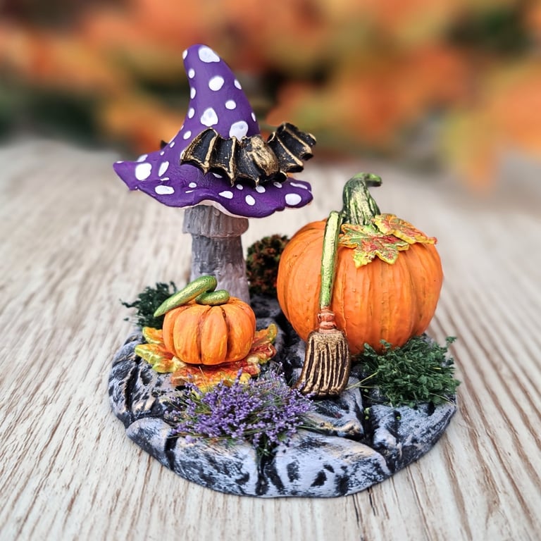 Toadstool and Pumpkin Witchy Halloween decoration