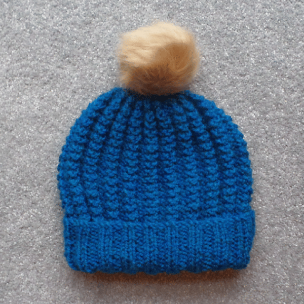 KNITTING PATTERN PDF Heavenly Blue Hat