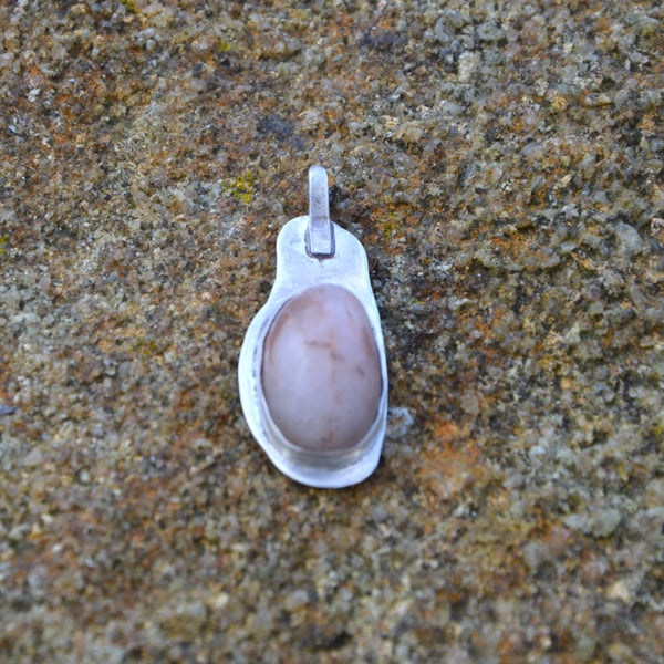 Quartz Silver pendant