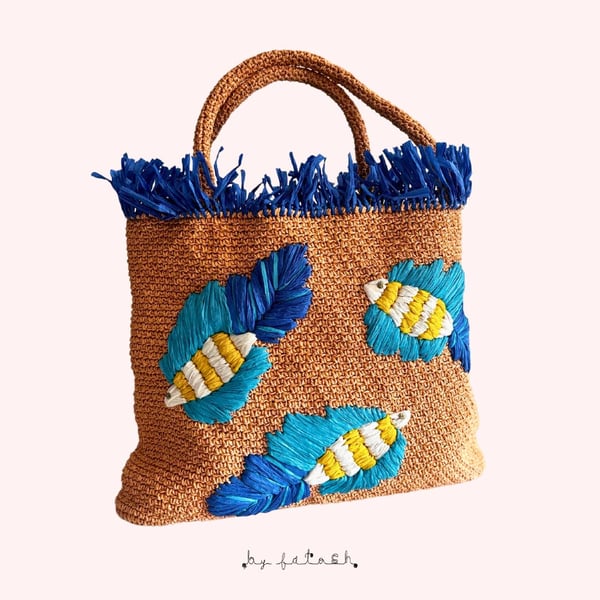 Beach bag with strap