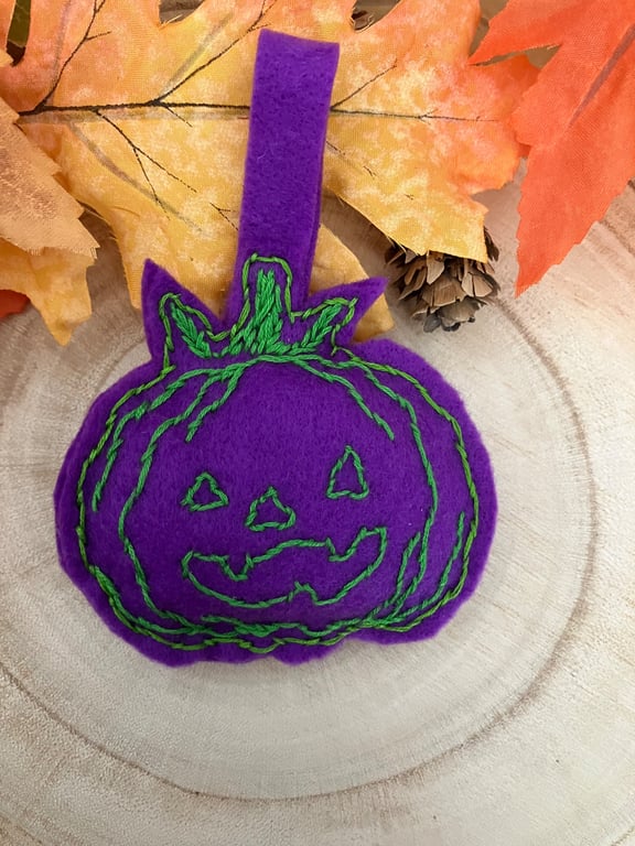 Halloween felt pumpkin decoration 