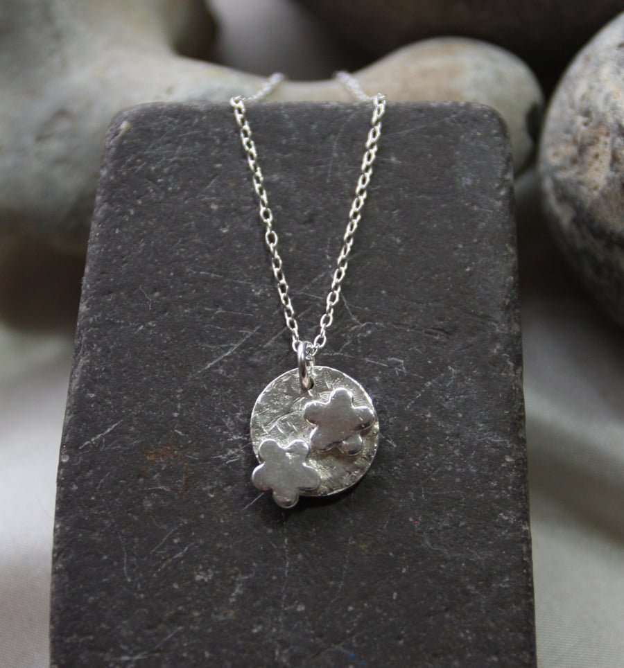 small flowers fine silver pendant necklace with sterling silver chain