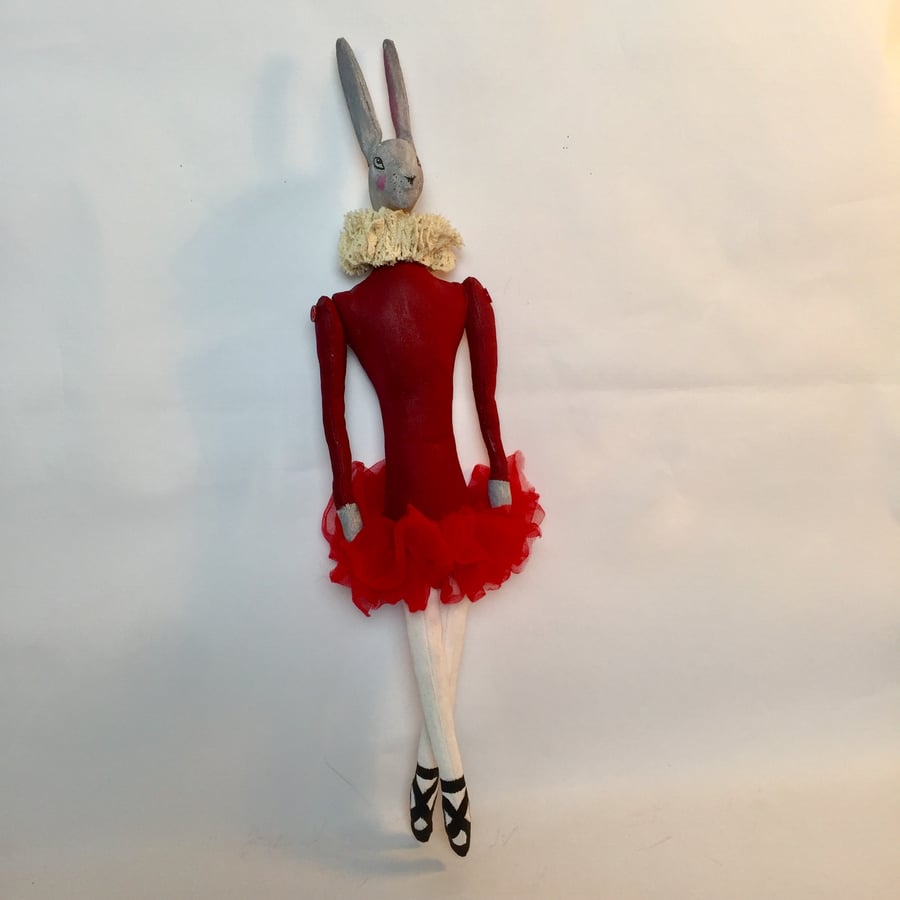 Ballerina hare in red