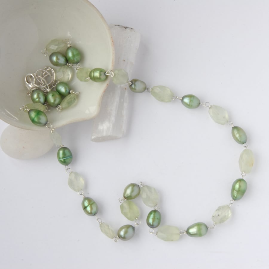 Soft green pearl and prehnite beaded necklace