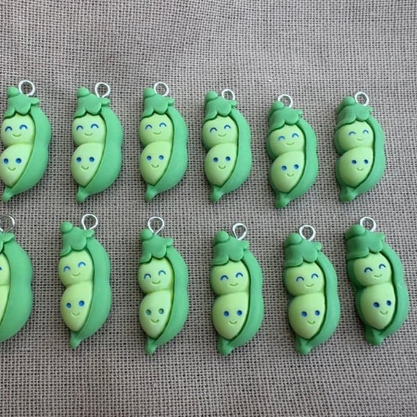 12x Two Peas in a Pod Resin Charms for Jewellery Making OnSewing Crafts NEW