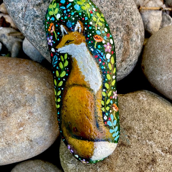 Hand Painted Woodland Fox  Painted Fox On Stone Rock Art Paperweight Ornament