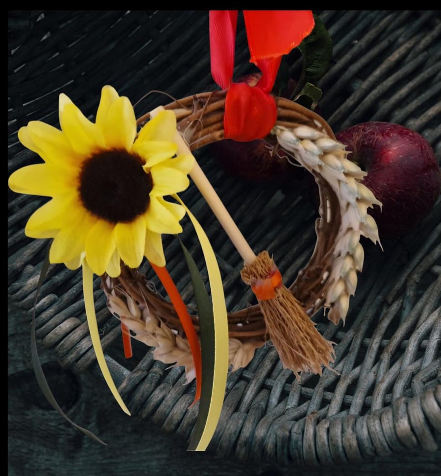 Lughnasadh, Lammas, Abundance Mini Wreath with Carmelian, Sunflower and a scente