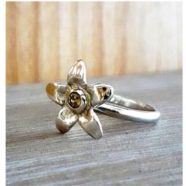 Flower Ring size S Sterling Silver , Citrine Ring , Hallmarked
