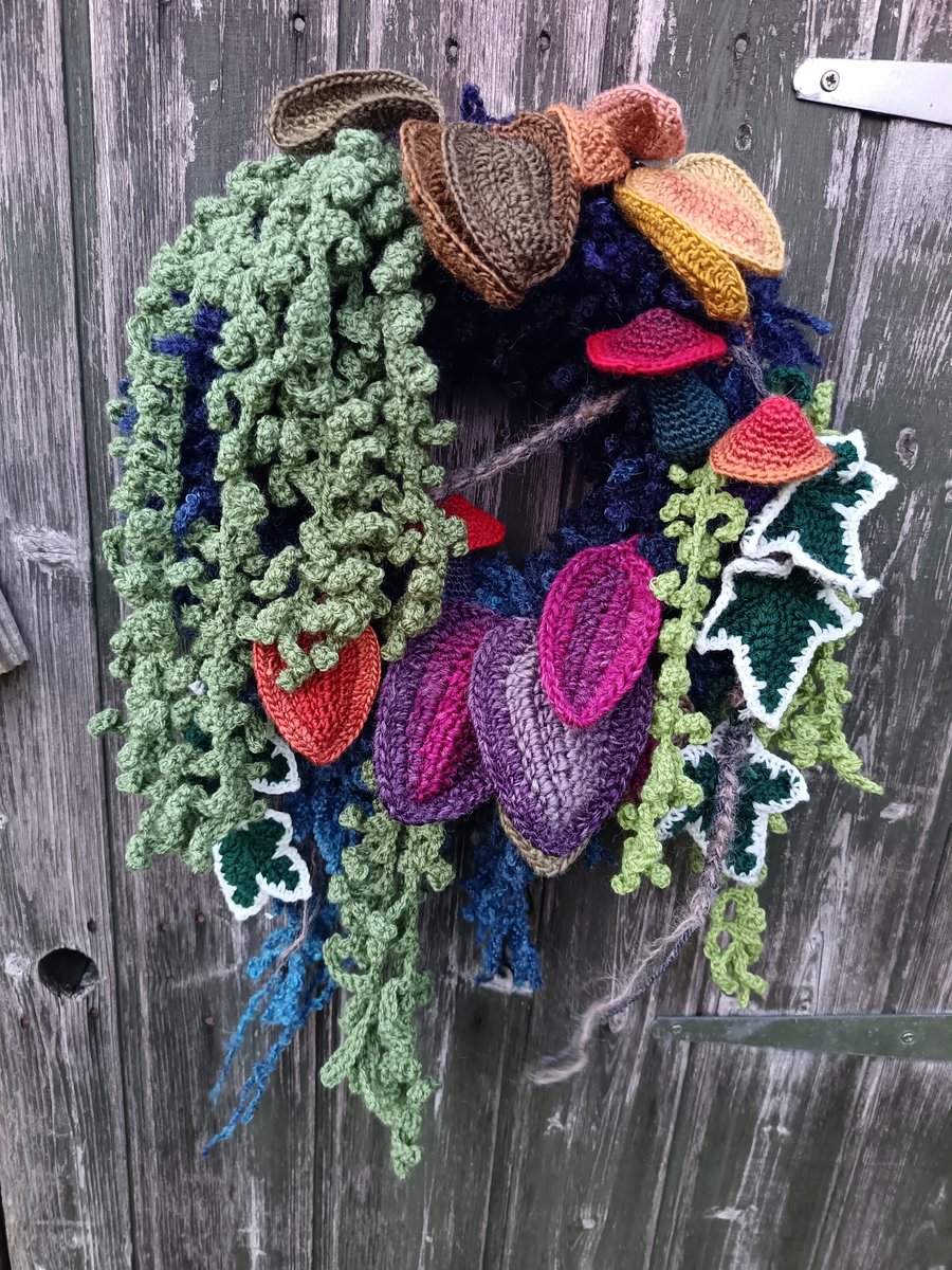 Woodland creations - Midnight Blue, Wreath