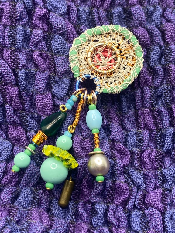 Dangly pin with vintage beads 