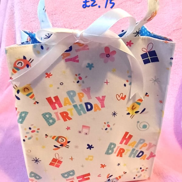 Birthday gift bag 