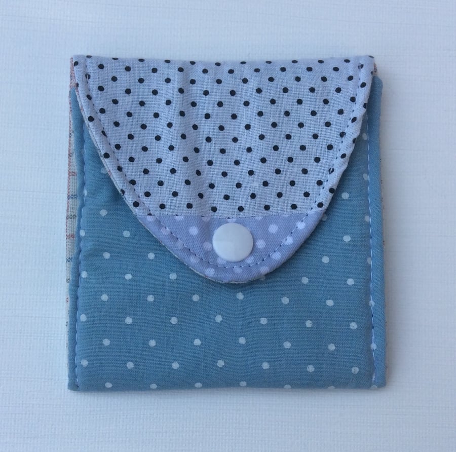  Small Coin Purse, patchwork with dots.