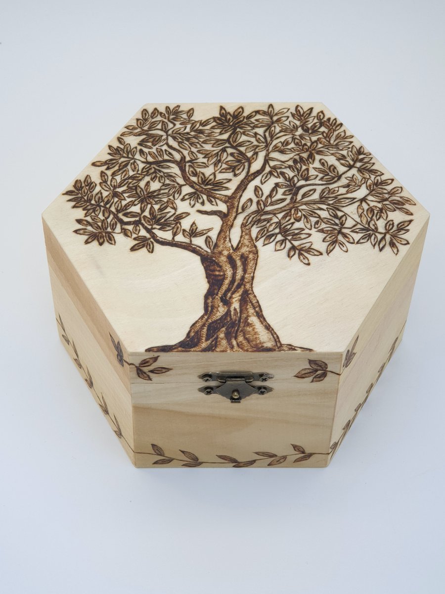 Wooden box with pyrography tree design, decorated storage box, unisex gift