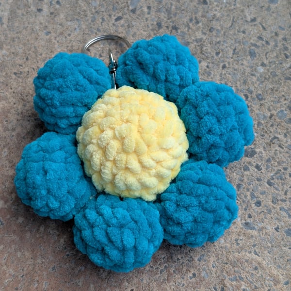  Crochet Flower Plush Keyring-Bag Tag