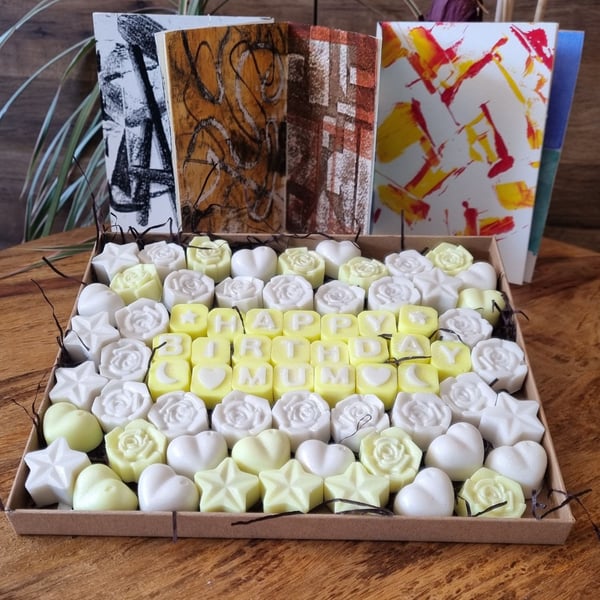 Soy Wax Lovely Melts Personalised Gift Box 420g