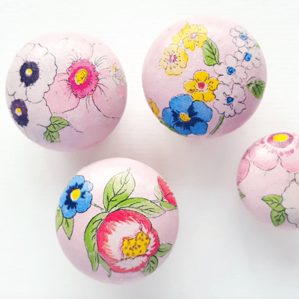 Pink 4cm door knobs, hand painted and flower decoupaged, 3 in total 