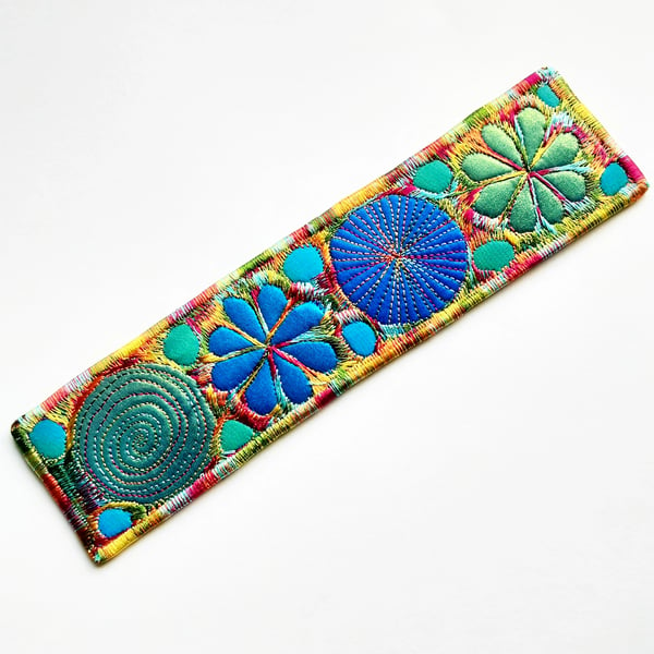 Bookmarks - Textile with Machine Embroidery Bookmark