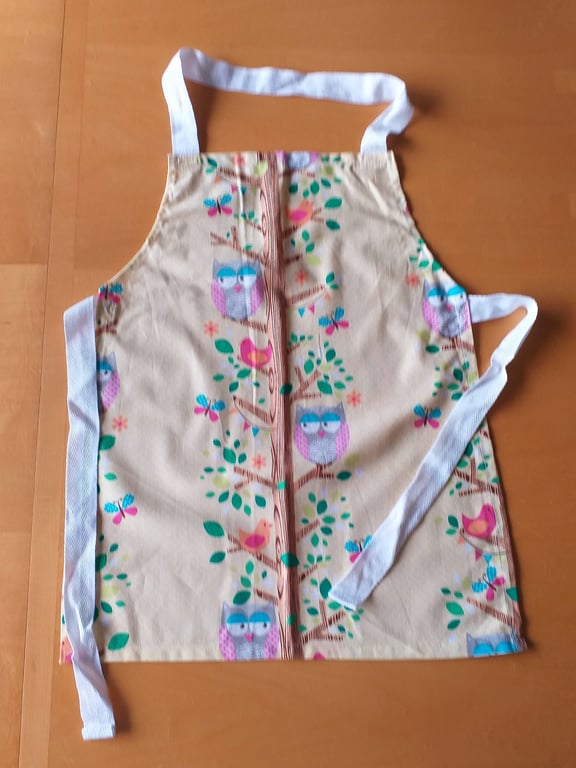 Owl, Apron, age 2-6 approximately, Hand made