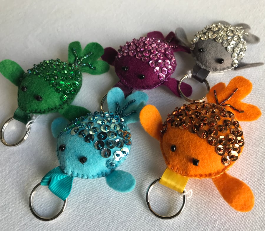 Sequinned felt fish keyring
