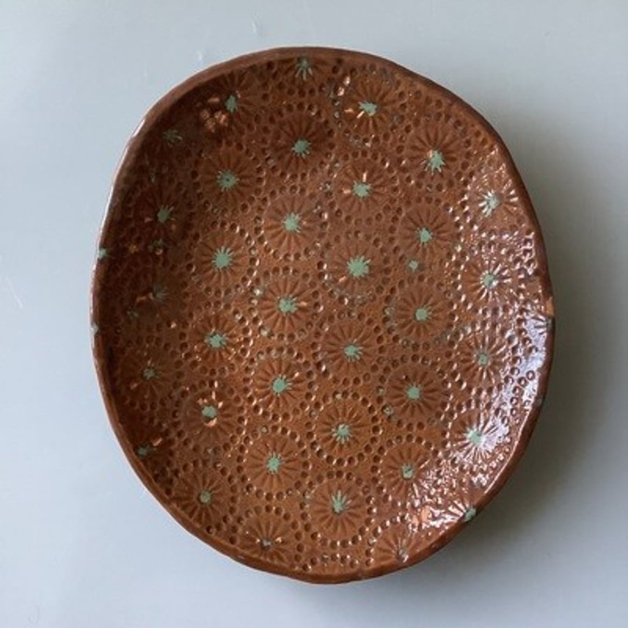Dish with Laced Pattern, No.118