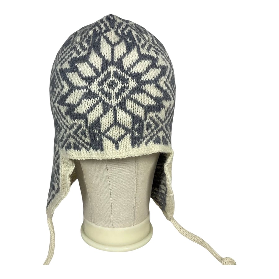 stranded grey and cream earflap hat, chullo hat, Andean wool unisex, warm winter