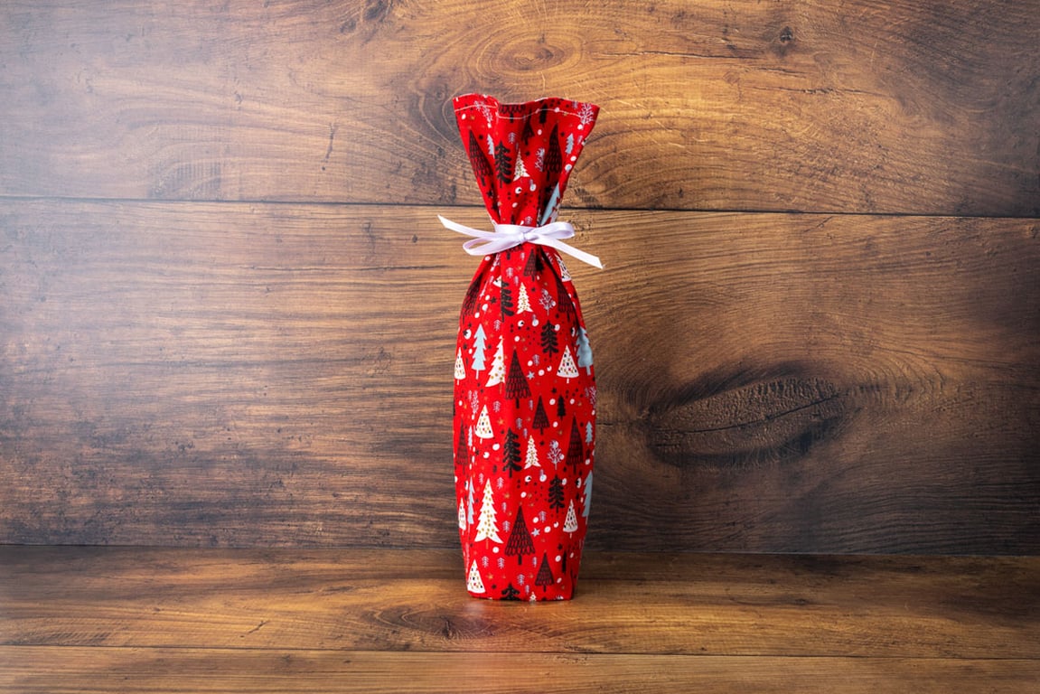 Handmade Christmas Bottle Gift Bag, Bottle Bag-Christmas Santas-CHBB15