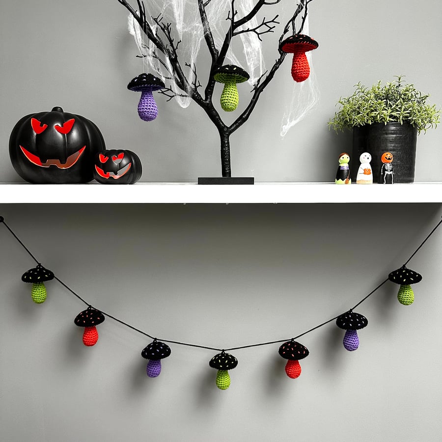 Fright Night Fungi Garland