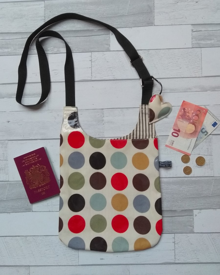 Oilcloth Slim Cross body bag