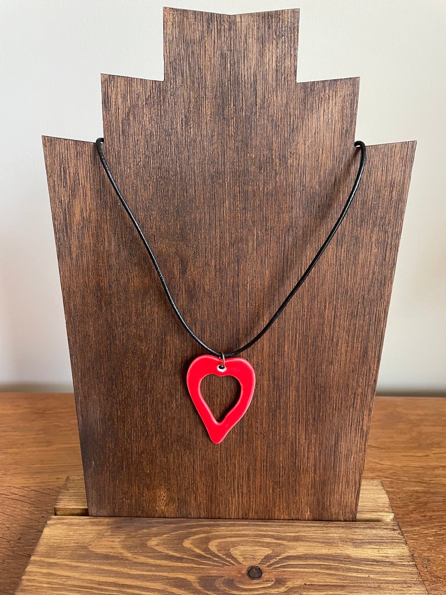 Ceramic silhouette heart pendants