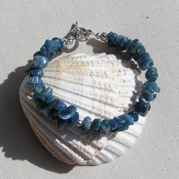 Apatite Crystal Gemstone Chakra Bracelet "Javan Dawn"