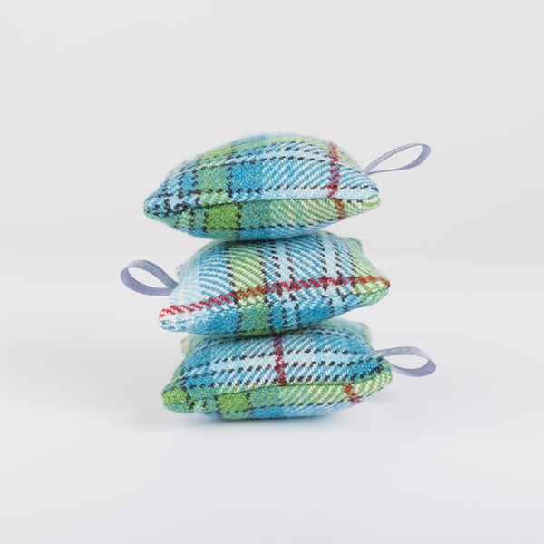 Snowdrop Tartan Handwoven Lavender Bag