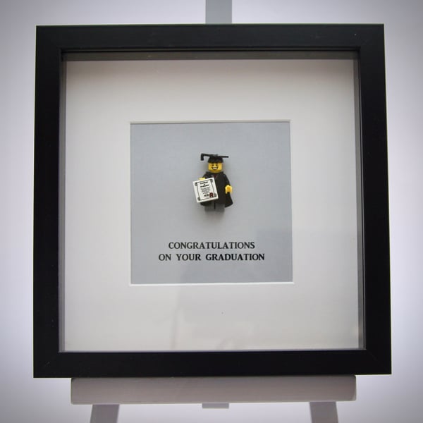 Congratulations on your Graduation mini figure frame.