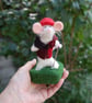 Golfing mouse    - needlefelt wool textile art.   - Image 2