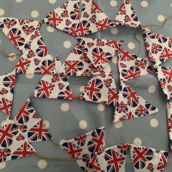 Union Jack Heart Mini Bunting