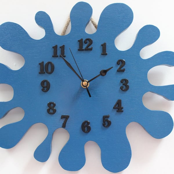 Wooden 'Splat' Clock