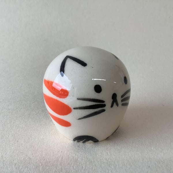 Small Wheel Thrown and Hand-Painted Ceramic Ginger Striped Cat (3.5cm x 3.5cm)