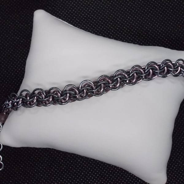 SALE - Black and pink backbone weave chainmaille bracelet