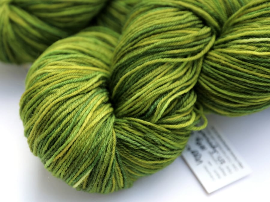 SALE: Veggies - Superwash wool-nylon 4 ply yarn