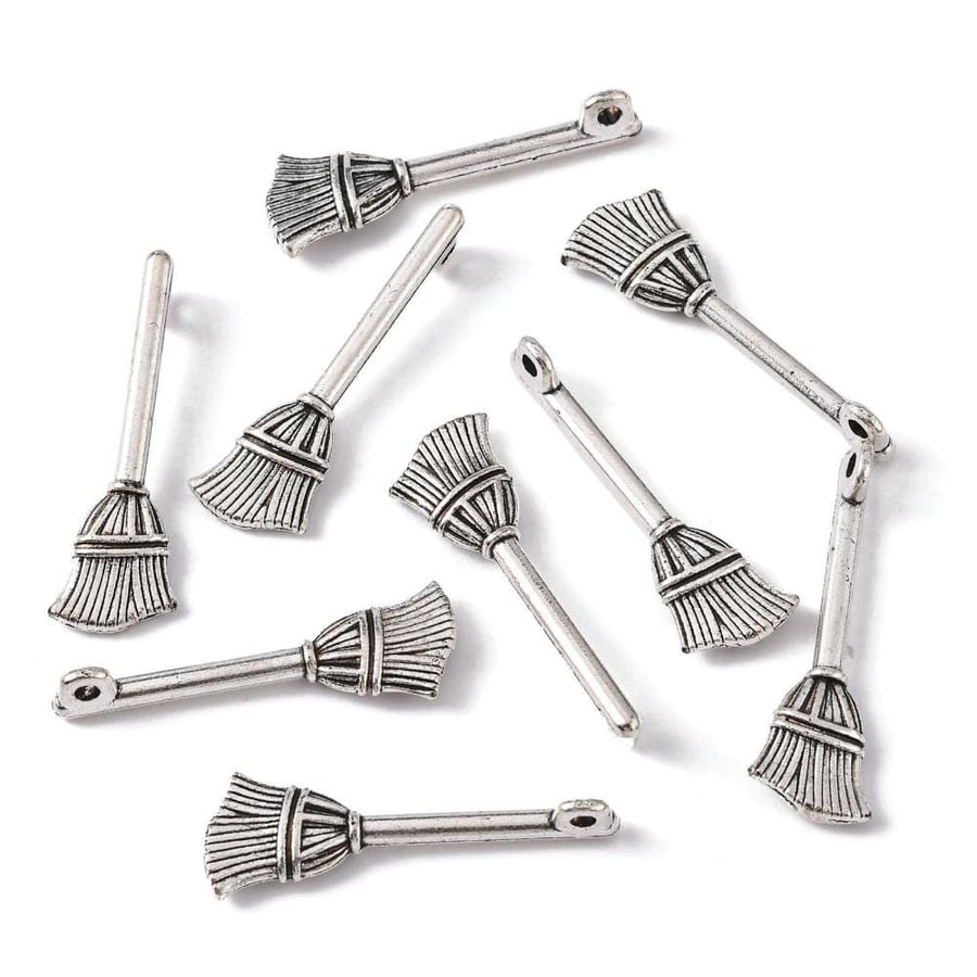 Tibetan Silver Pendants - Antique Silver, 27mm - Pack of 25x - Durable Pendants 