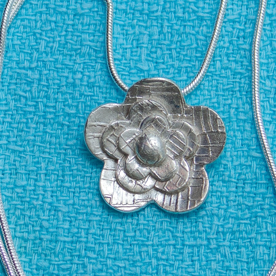 Silver Flower Pendant ((FSP10)