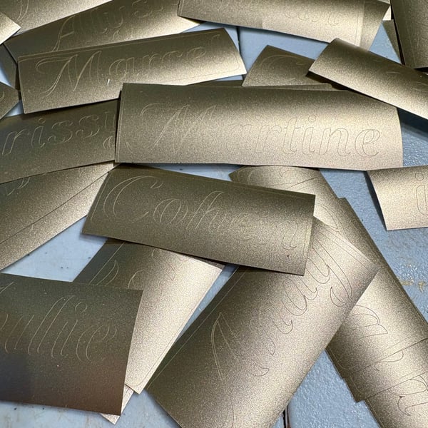 Personalised Vinyl Decal Names for Weddings, Gifts & Craft Projects – Custom Nam