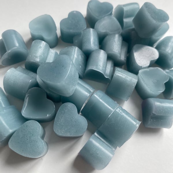 angel mini wax melt hearts (15 in a pack)