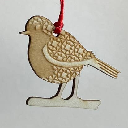 Etched wooden robin decoration