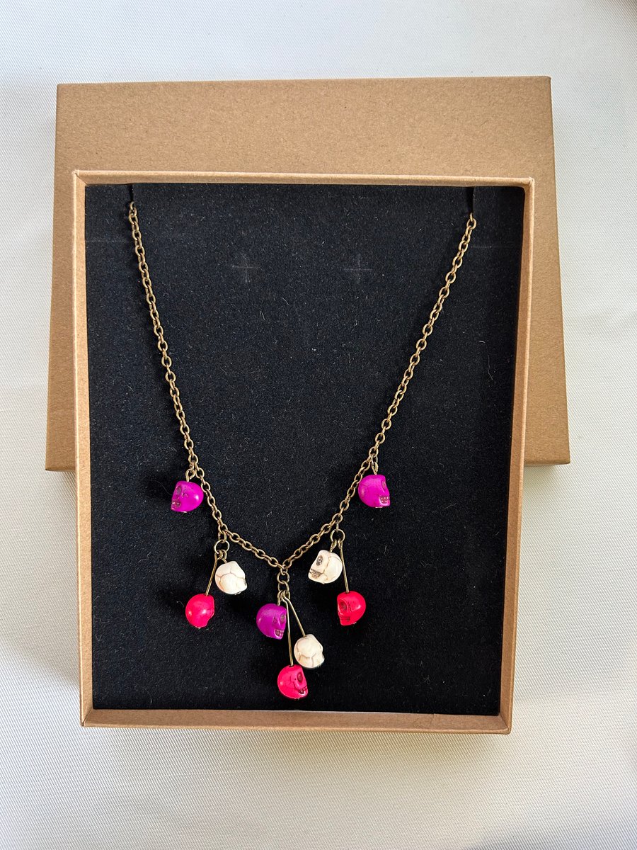 Skull necklace