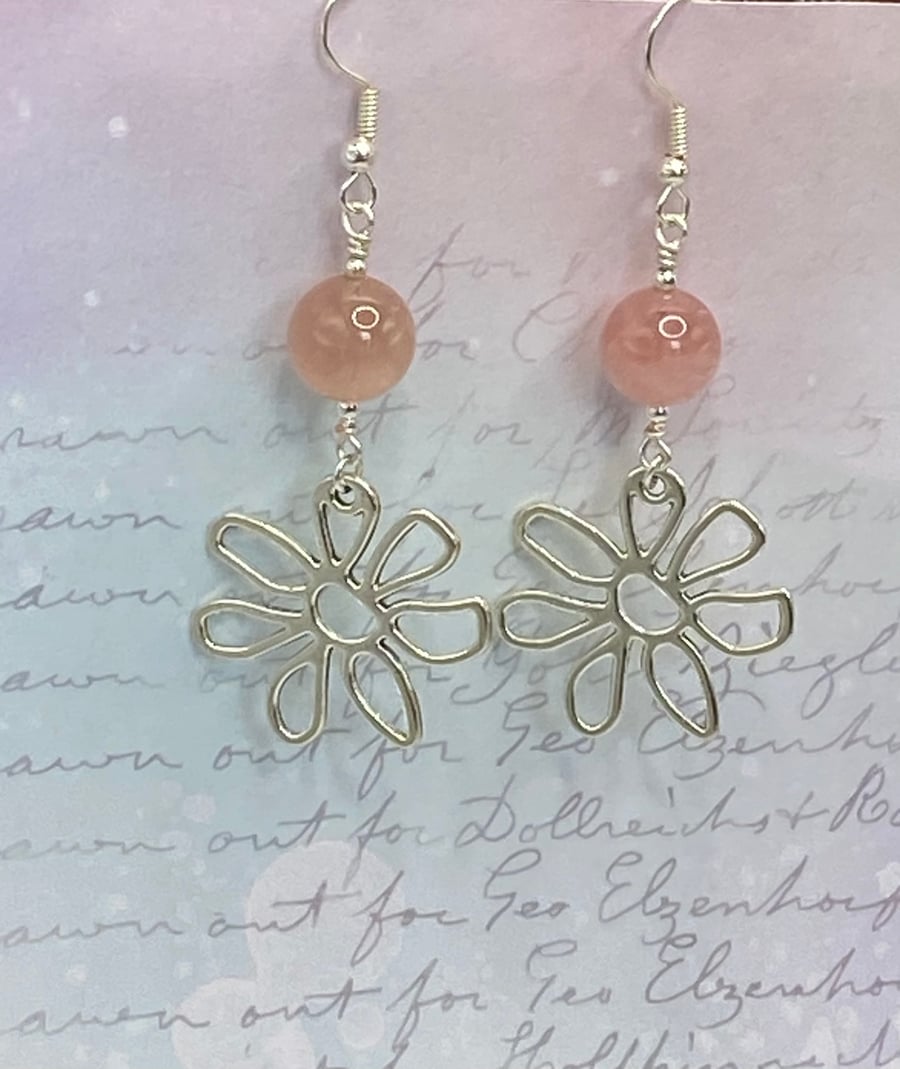 Silver tone retro flower earrings with strawberry quartz stones