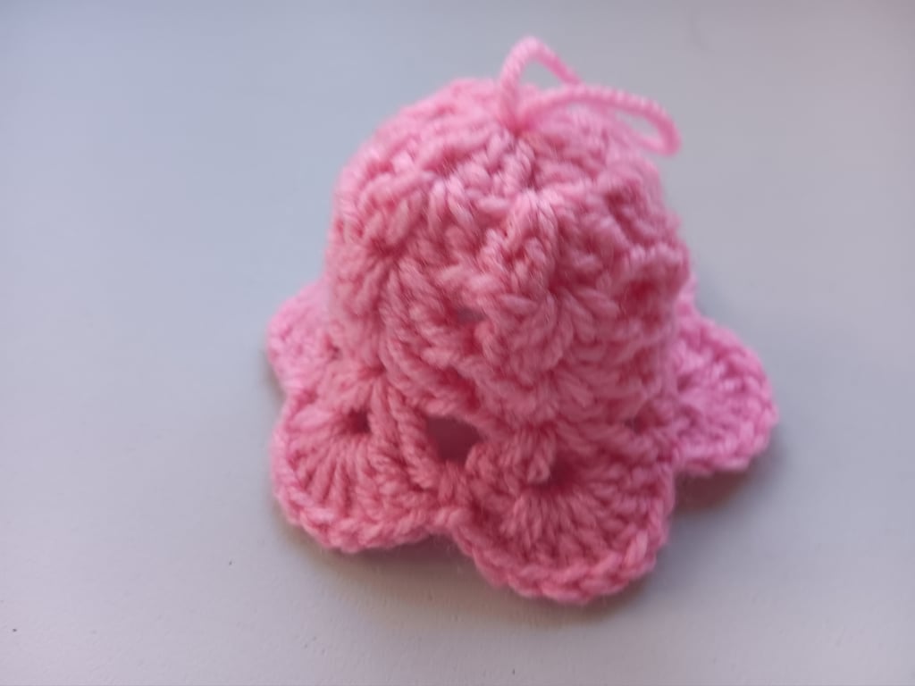 Crochet Christmas Bell (Pink) - festive decoration